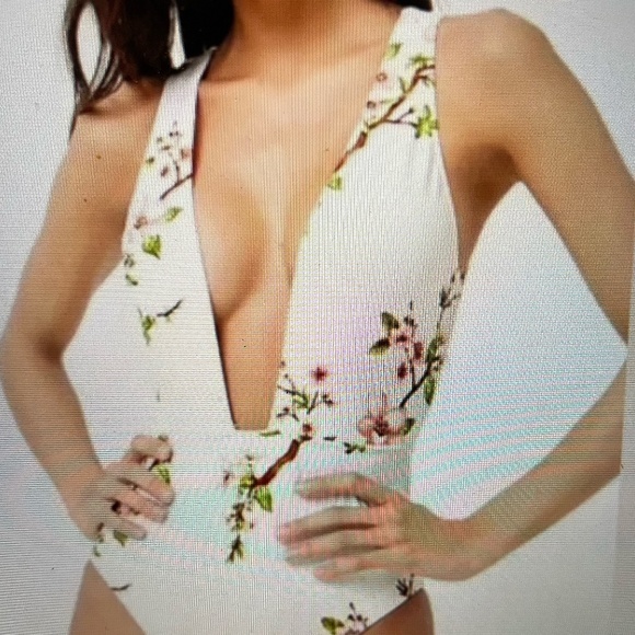 FOREVER 21 CHERRY BLOSSOM DESIGN DEEP NECK PLUNGE ONE PIECE BATHING SUIT SIZE LG - Picture 2 of 16
